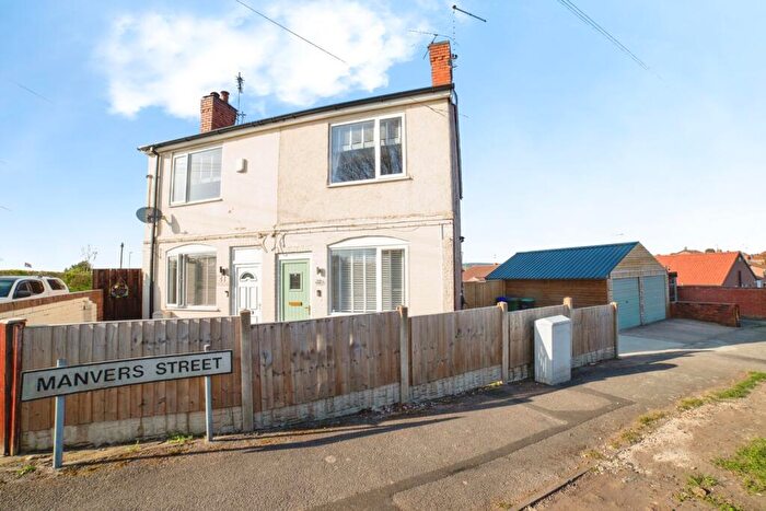 3 Bedroom Semi Detached House For Sale In Ridgeway Lane, Mansfield, Nottinghamshire, NG20