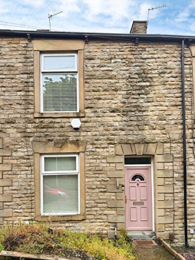 2 Bedroom Terraced House To Rent In Turf Pit Lane, Moorside, Oldham, OL4