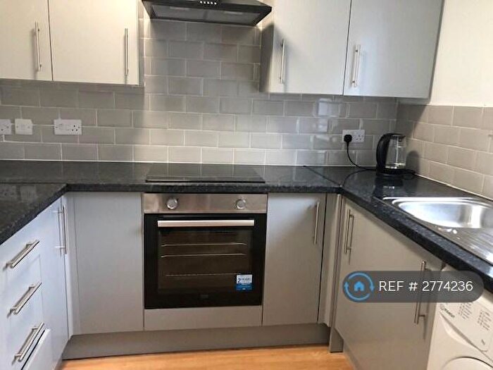 1 Bedroom Flat To Rent In Gladstone St, Glasgow, G4