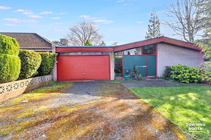 2 Bedroom Bungalow For Sale In Chiptop, Park Lane, Bonehill, B78