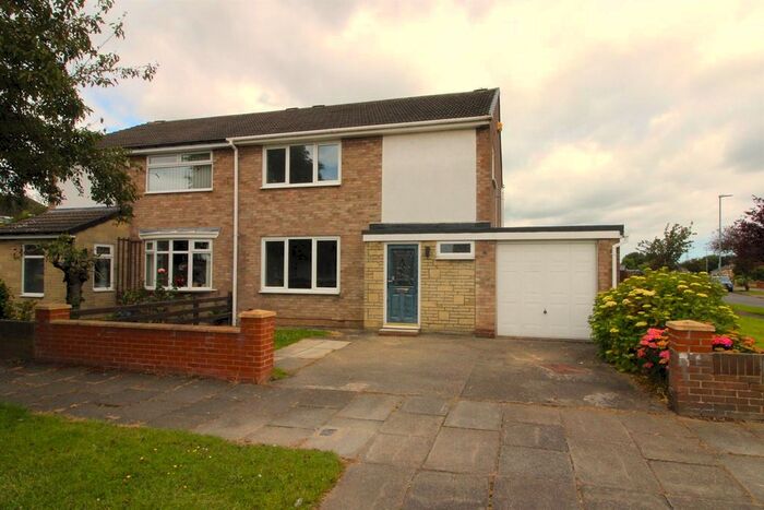 3 Bedroom Semi-Detached House To Rent In Sherburn Avenue, Billingham, TS23