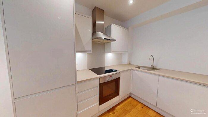 1 Bedroom Apartment To Rent In Lansdowne Road, Croydon, CR0