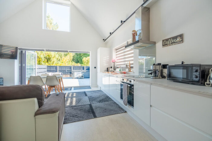 6 Bedroom Detached House For Sale In Hull Place, Deal, Kent, CT14