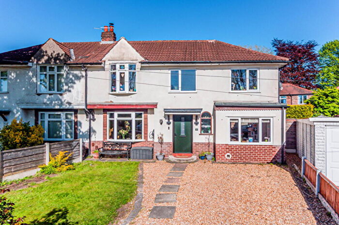 4 Bedroom Semi Detached House For Sale In Kingston Drive, Flixton, Manchester, M41