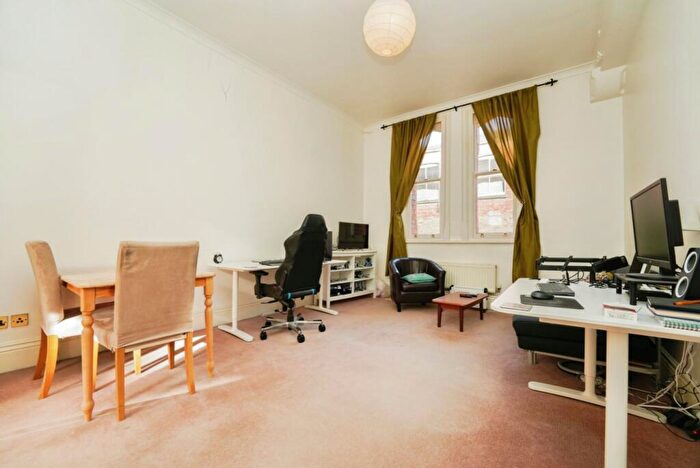 1 Bedroom Apartment For Sale In St. Georges Place, Cheltenham, Gloucestershire, GL50