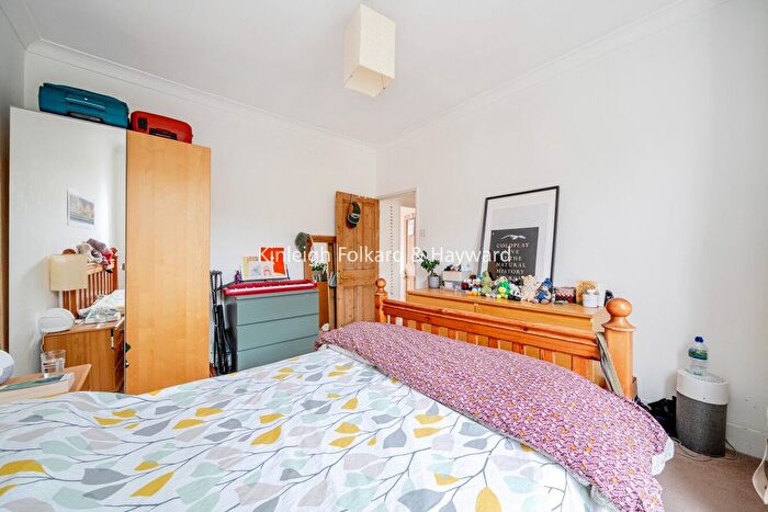 2 Bedroom Flat To Rent In Landrock Road, Crouch End, London, N8