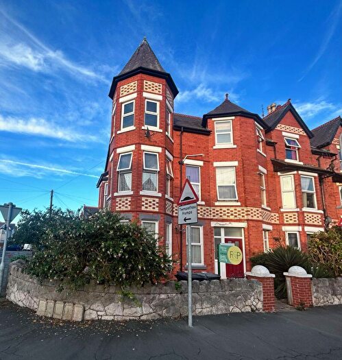 3 Bedroom Flat For Sale In Greenfield Road, Colwyn Bay, LL29