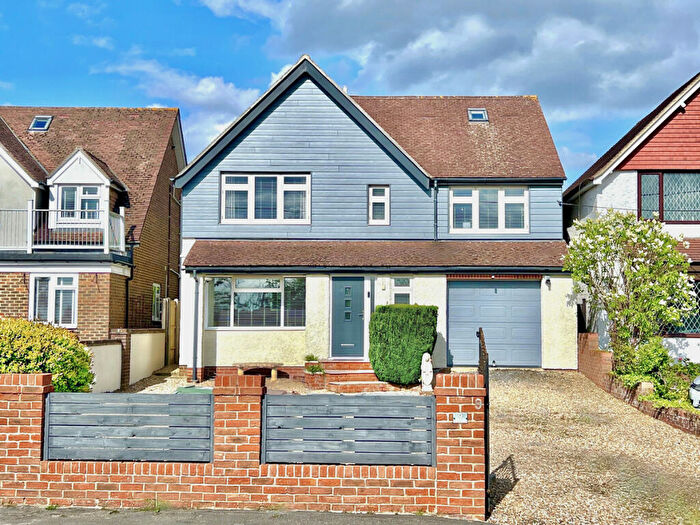 5 Bedroom Detached House For Sale In Romsey Road, Nursling, SO16