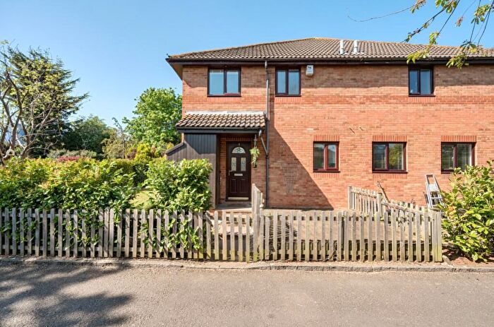2 Bedroom End Of Terrace House For Sale In Camberley Close, Cheam, Sutton, Surrey, SM3