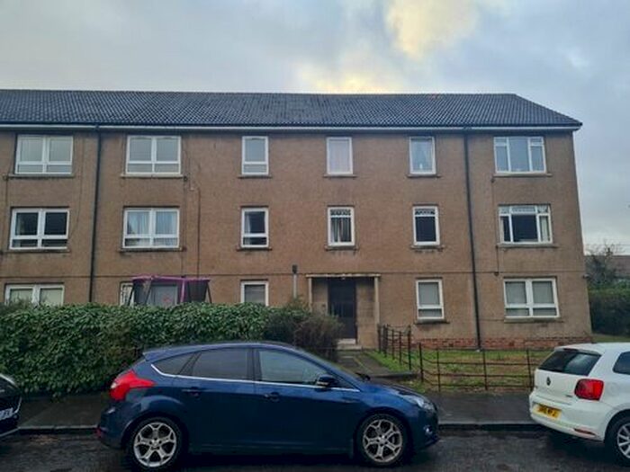 2 Bedroom Flat To Rent In Lansdowne Square, Dundee, DD2