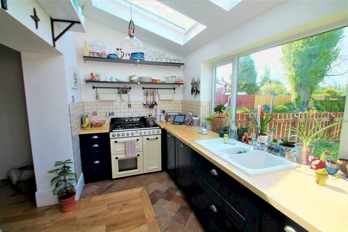 3 Bedroom House To Rent In Appletree Gardens, Newcastle Upon Tyne, NE6