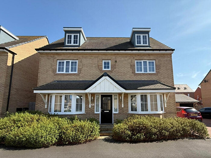 5 Bedroom Detached House For Sale In Tanner Drive, Godmanchester, PE29