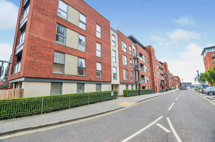 1 Bedroom Apartment To Rent In Amazon House, John Thornycroft Road, Centenary Quay, SO19