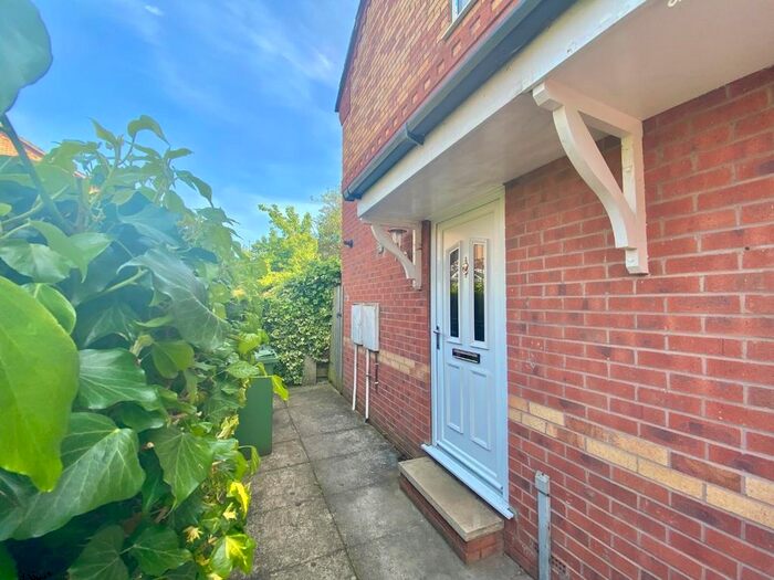 1 Bedroom Property To Rent In Greenwich Close, York, YO30
