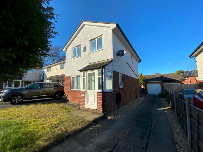 3 Bedroom Detached House To Rent In Hopefold Drive, Walkden, M28