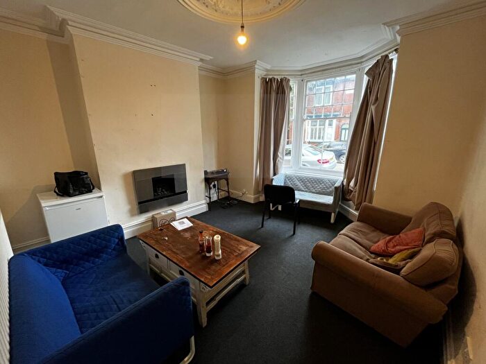 4 Bedroom Terraced House To Rent In Howard Road, Clarendon Park, LE2