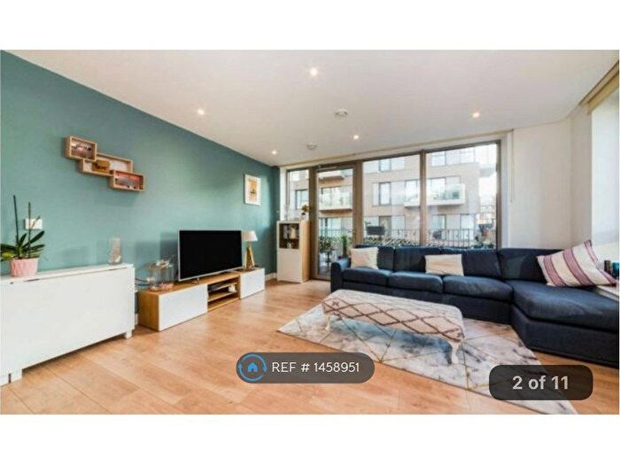 2 Bedroom Flat To Rent In Bessemer Place, London, SE10
