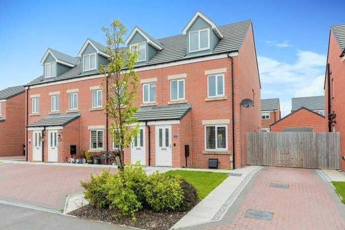 3 Bedroom Property To Rent In Moonstone Crescent, Poulton-Le-Fylde, FY6