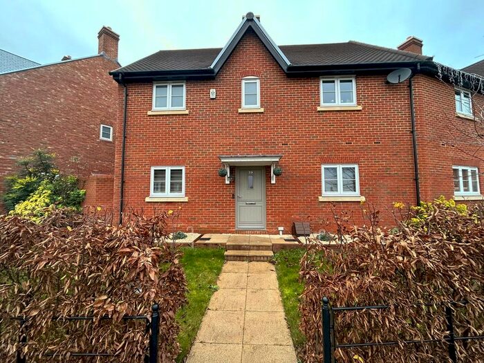 3 Bedroom Terraced House To Rent In Meadowsweet Lane, Warfield, Berkshire, RG42