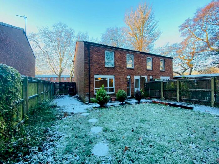 3 Bedroom House To Rent In Broadfields, Astley Village Chorley, PR7