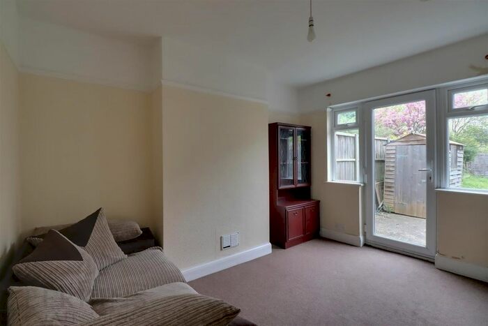 3 Bedroom Property To Rent In Ruislip Road, Greenford, UB6