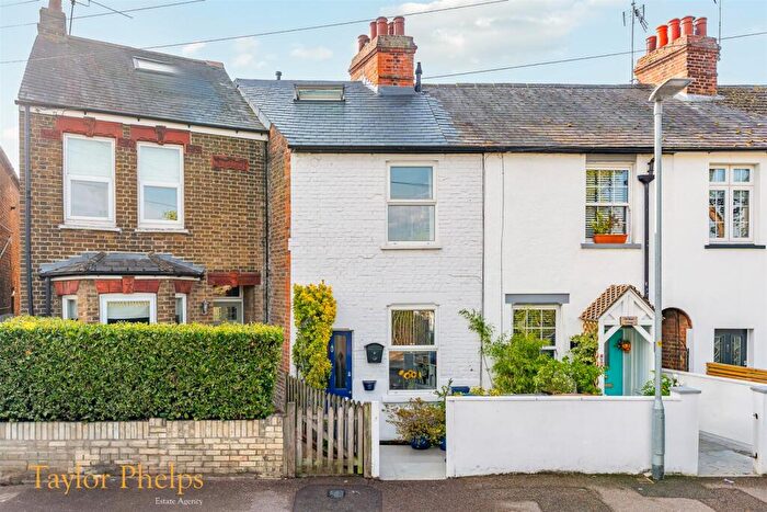 3 Bedroom House For Sale In Bowling Road, Ware, SG12