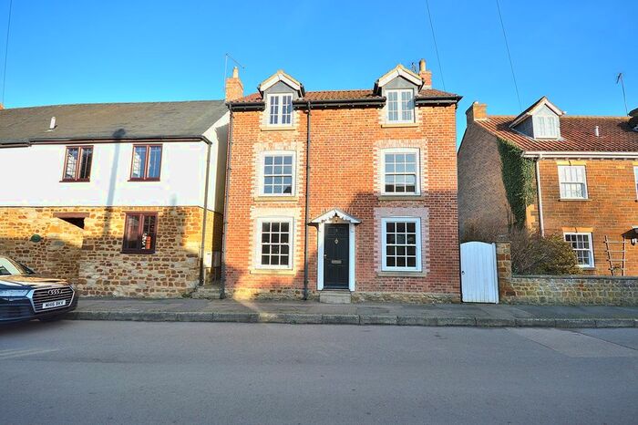 3 Bedroom Detached House For Sale In Lodge Road, Little Houghton, Northampton, NN7