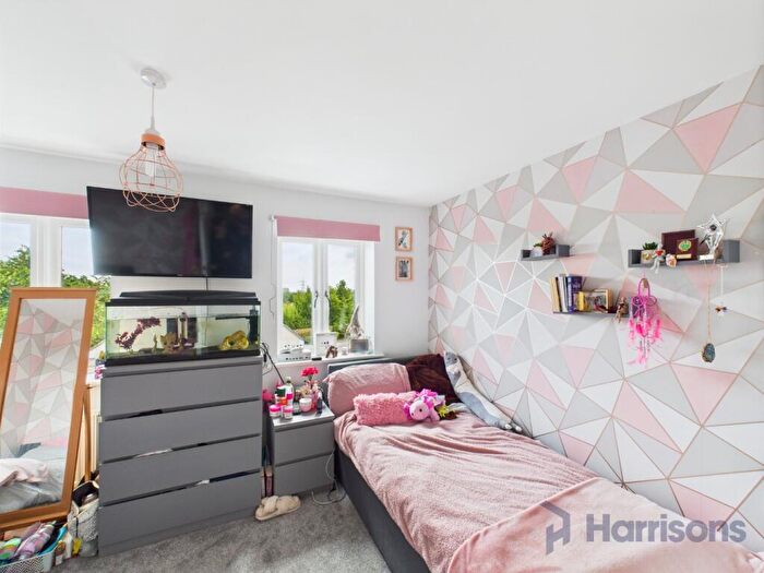 3 Bedroom Terraced House For Sale In All Saints Close, Iwade, Sittingbourne, Kent, ME9
