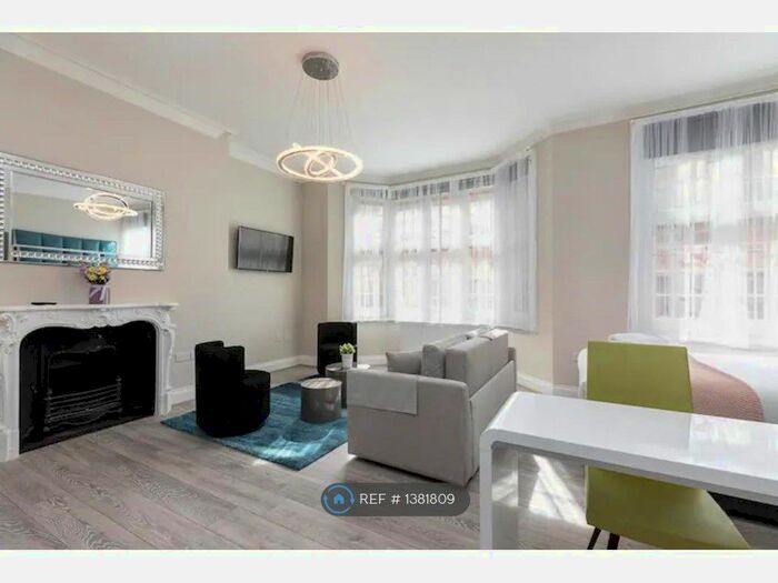 Studio To Rent In Hornton Street, London, W8