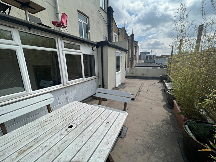 1 Bedroom Flat To Rent In Caledonian Road, Kings Cross, N1