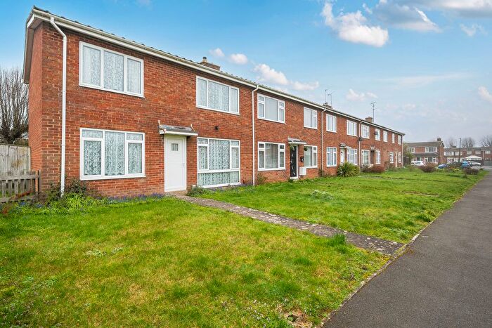 3 Bedroom Terraced House For Sale In Lime Kiln, Royal Wootton Bassett, SN4