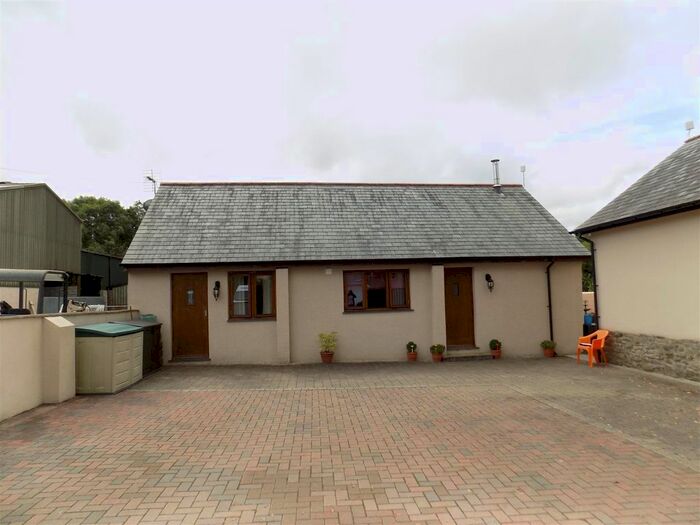 2 Bedroom Barn Conversion To Rent In Winkleigh, EX19