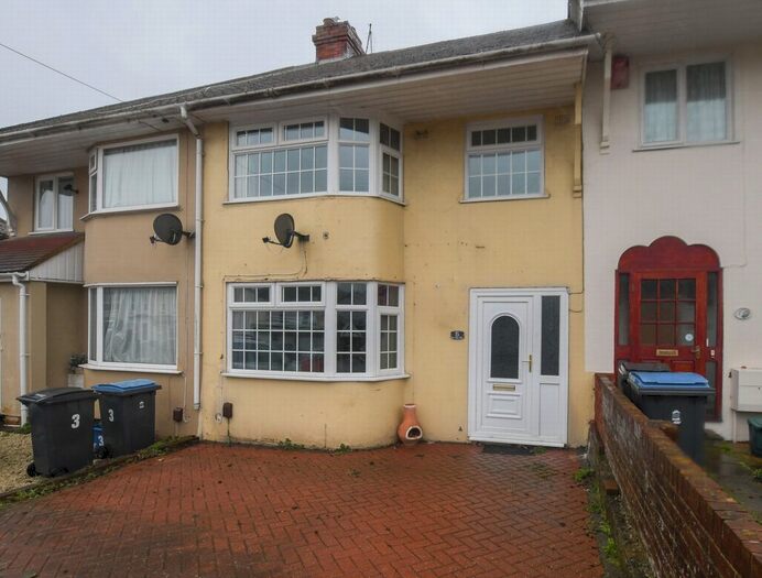 3 Bedroom Terraced House To Rent In Old Park Hill, Dover, CT16
