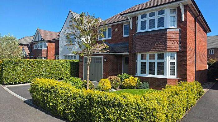 4 Bedroom Detached House For Sale In Stanley Field, Tyldesley, M29
