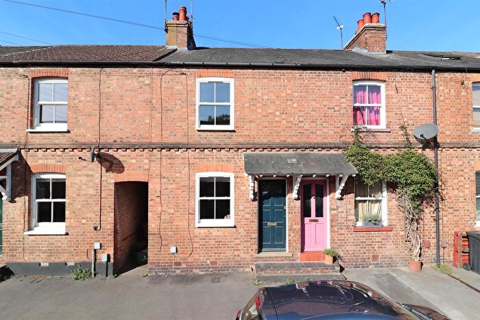 2 Bedroom Terraced House For Sale In Arthur Road, St. Albans, AL1