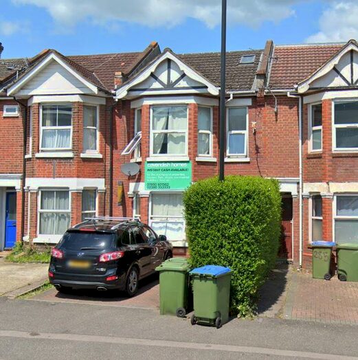 7 Bedroom House To Rent In Portswood Road, SO17