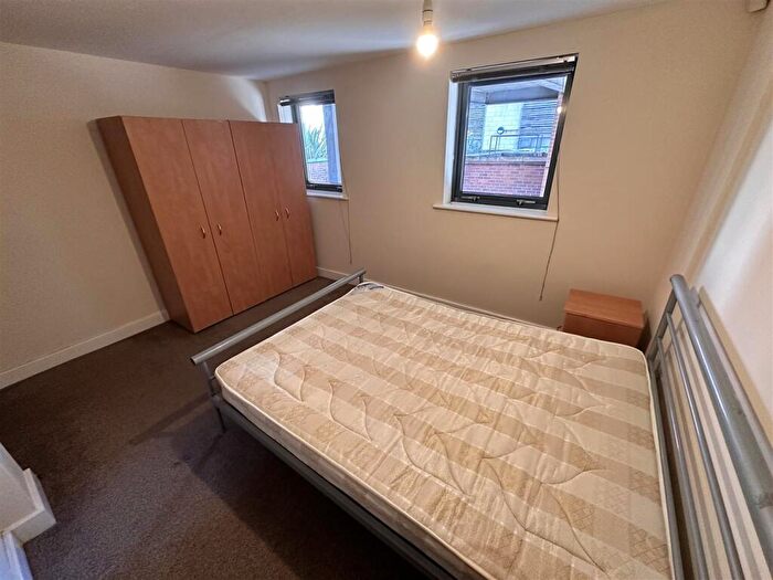 2 Bedroom Apartment To Rent In Collier Street, Manchester, M3