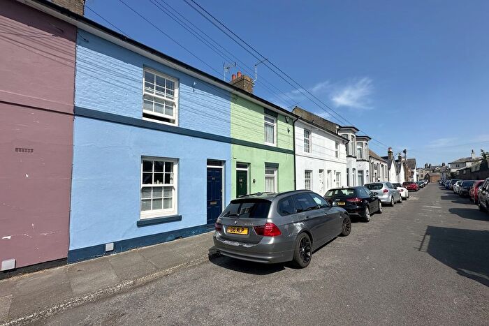 2 Bedroom Terraced House For Sale In North Barrack Road, Walmer, CT14