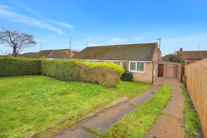 2 Bedroom Semi-Detached Bungalow For Sale In Thorpe Road, Earls Barton, Northampton, NN6