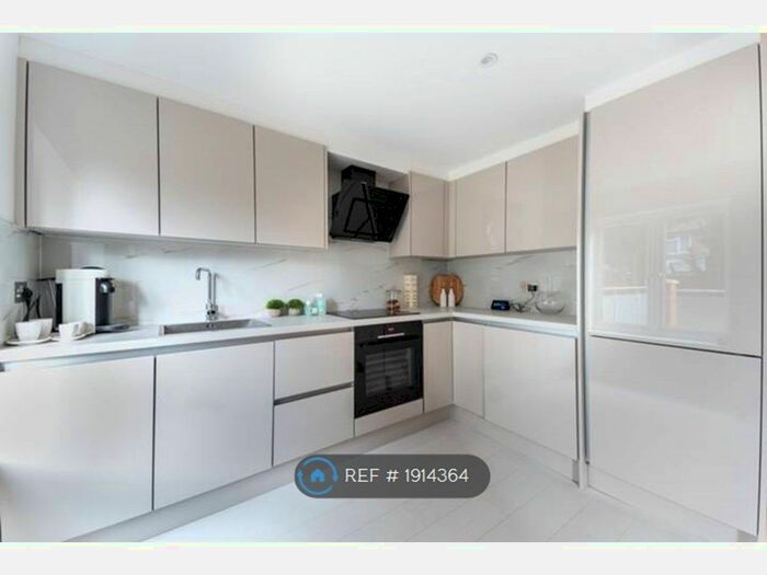 1 Bedroom Flat To Rent In Ruislip Road, Greenford, UB6