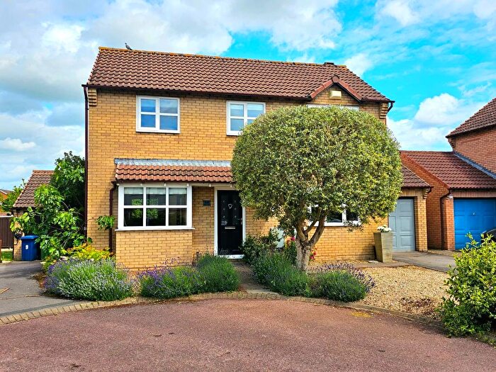 4 Bedroom Detached House For Sale In Stevans Close, Longford, GL2