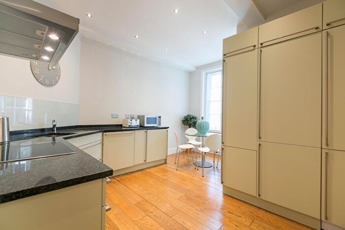 2 Bedroom Apartment To Rent In Fulham Road, London, SW10