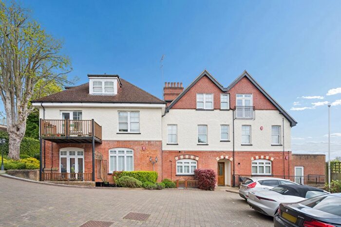 2 Bedroom Flat For Sale In Betjeman Gardens, Chorleywood, Herts, WD3