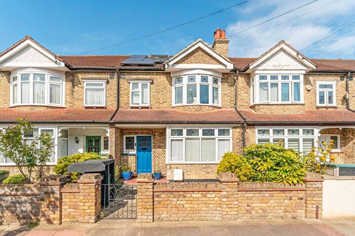 5 Bedroom Terraced House To Rent In Warwick Road, Birkbeck, London, SE20