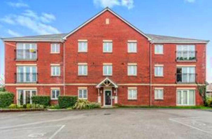 2 Bedroom Flat To Rent In Wild Field, Bridgend, CF31