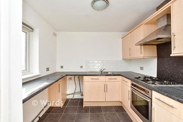 2 Bedroom Apartment For Sale In Canterbury Road, Margate, Kent, CT9