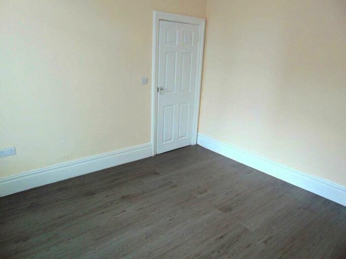 2 Bedroom Terraced House To Rent In Farrow Street, Shaw, OL2