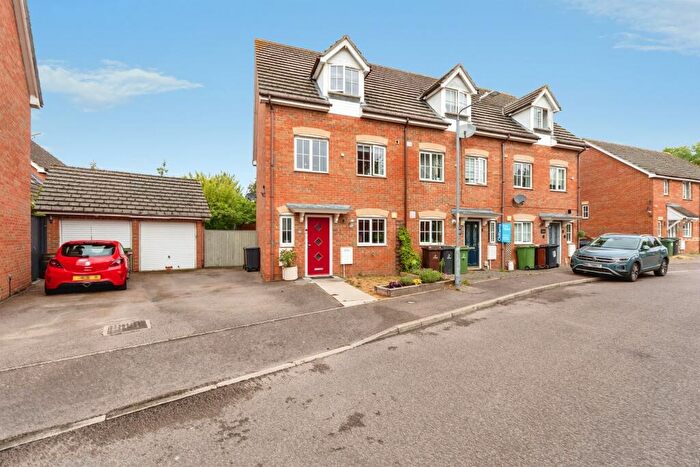 4 Bedroom End Of Terrace House For Sale In Stanford Road, Thetford, IP24