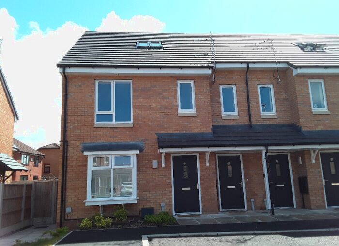 2 Bedroom Flat To Rent In Millhouse Mews, CH46