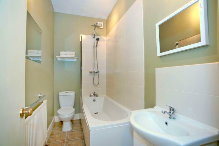 1 Bedroom Flat To Rent In Nellfield Place, City Centre, Aberdeen, AB10